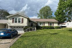  Lawndale St, Fayetteville TN