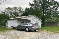 Pre-foreclosure in  CURTIS RD Pikeville, TN 37367