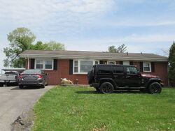 Pre-foreclosure in  CHARLEM CT Jonesborough, TN 37659