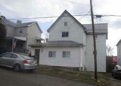  Nutt Ave, Uniontown PA