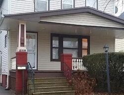 Pre-foreclosure in  ELM AVE Cleveland, OH 44112
