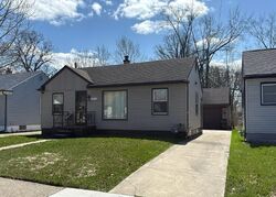 Pre-foreclosure in  LEEWIN ST Detroit, MI 48219