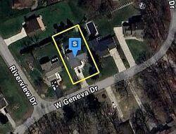  W Geneva Dr, Dewitt MI