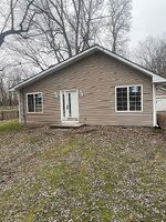 Pre-foreclosure in  INGHAM ST Lansing, MI 48911