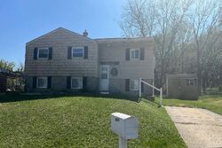 Pre-foreclosure in  CYNTHIA CT Baltimore, MD 21206