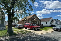 Pre-foreclosure in  WISE AVE Dundalk, MD 21222