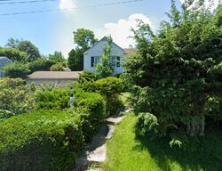 Pre-foreclosure in  AIKEN WAY White Plains, NY 10607