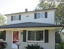 Pre-foreclosure in  WESTPOINT ST Dearborn Heights, MI 48125
