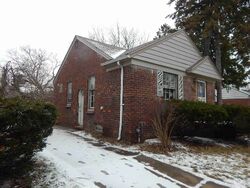 Pre-foreclosure in  PREVOST ST Detroit, MI 48235