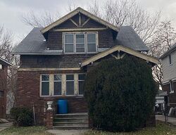 Pre-foreclosure in  LAKEWOOD ST Detroit, MI 48213