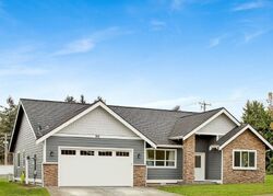 Pre-foreclosure in  MAPLERIDGE DR Everson, WA 98247