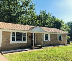 Pre-foreclosure in  ROCKBRIDGE RD Portsmouth, VA 23707