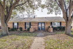 Pre-foreclosure in  KARLA DR Mesquite, TX 75150