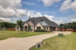  Rustic Rdg, Midlothian TX