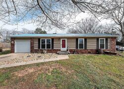 Pre-foreclosure in  SHENANDOAH DR Seymour, TN 37865