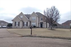 Pre-foreclosure in  BELLEDEER CV W Cordova, TN 38016