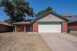 Pre-foreclosure in  HOLLOWBROOK CT Fort Worth, TX 76103