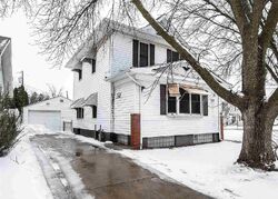 Pre-foreclosure in  41ST ST Rock Island, IL 61201