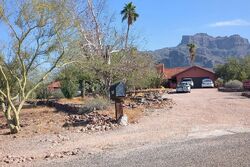 Pre-foreclosure in  E 14TH AVE Apache Junction, AZ 85119
