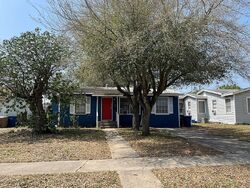 Pre-foreclosure in  ANTHONY ST Corpus Christi, TX 78415