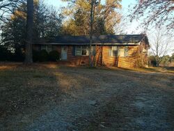 Pre-foreclosure in  US HIGHWAY 13 S Goldsboro, NC 27530