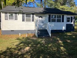 Pre-foreclosure in  BRUCE AVE Columbus, GA 31903