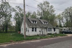  N Britain Ave, Mountain Grove MO