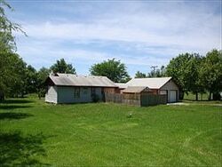  N 2nd St, Clarksdale MO