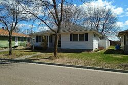  N Washington Ave, Saint Peter MN