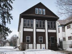 Pre-foreclosure in  KNOX AVE N Minneapolis, MN 55411