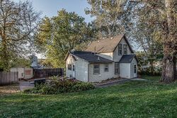  N 3rd St, Le Sueur MN