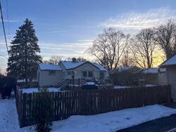 Pre-foreclosure in  44TH AVE N Minneapolis, MN 55428