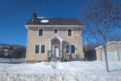 Pre-foreclosure in  W 6TH ST Duluth, MN 55807