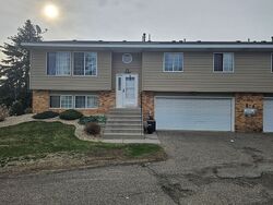 Pre-foreclosure in  POND AVE E Saint Paul, MN 55119