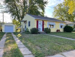  Edgewood Ave, Albert Lea MN