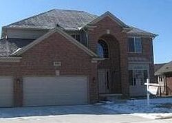  Pebble Beach Ln, Macomb MI