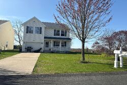 Pre-foreclosure in  ODELL FARM LN Vicksburg, MI 49097