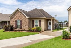 Pre-foreclosure in  TANYA DR Gonzales, LA 70737