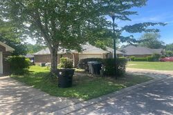 Pre-foreclosure in  LACROSSE CIR West Monroe, LA 71291