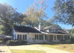  W Magnolia St, Ville Platte LA