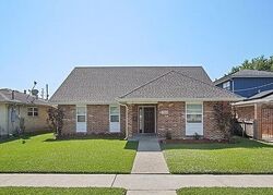 Pre-foreclosure in  METAIRIE HEIGHTS AVE Metairie, LA 70002