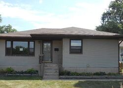 Pre-foreclosure in  LEWIS ST Steger, IL 60475