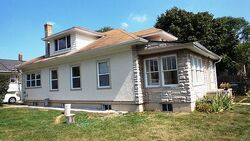 Pre-foreclosure in  VILLA ST Elgin, IL 60120