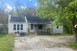  S Hill St, Grayson KY