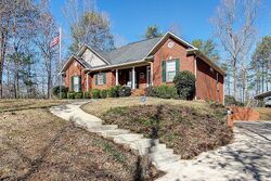 Pre-foreclosure in  PANORAMIC TRL Warrior, AL 35180