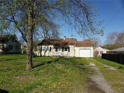 Pre-foreclosure in  ELMWAY DR Anderson, IN 46013