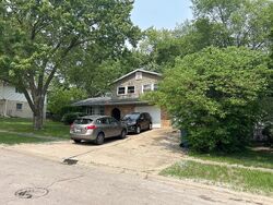  Glenwood Ln, Morris IL