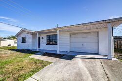 Pre-foreclosure in  WILTSHIRE DR Holiday, FL 34691