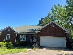 Pre-foreclosure in  PARK CHASE DR Evans, GA 30809