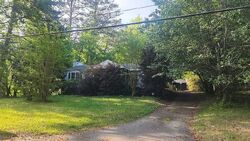 Pre-foreclosure in  LINDA LN SE Mableton, GA 30126